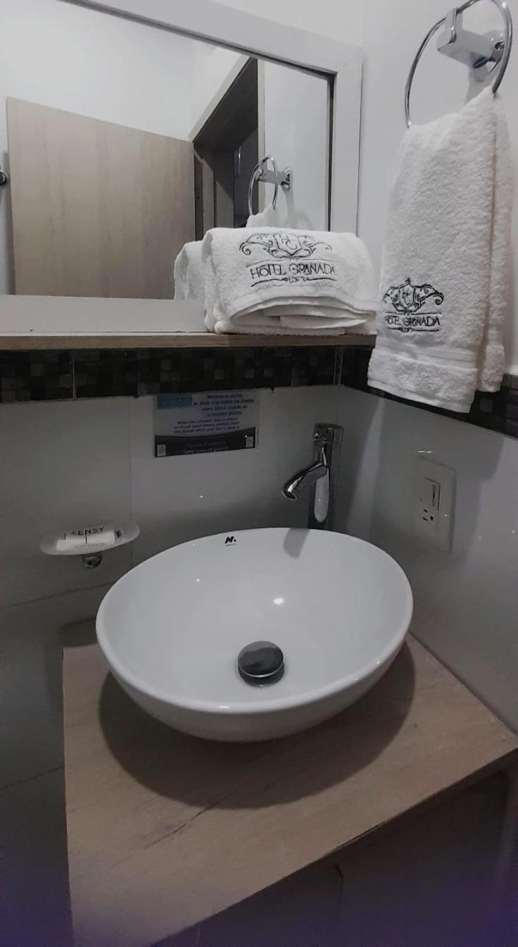 Granada Loft 3* Cali